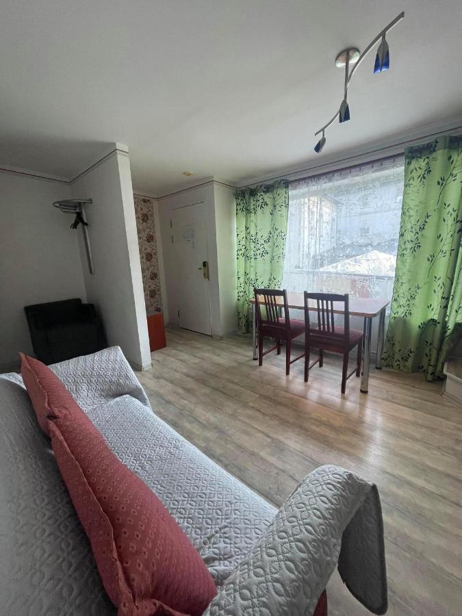 Nb Hotel With Free Parking Riga Exterior foto