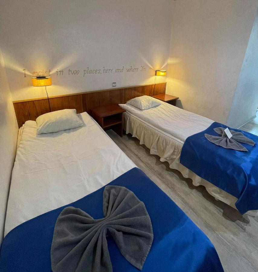 Nb Hotel With Free Parking Riga Exterior foto
