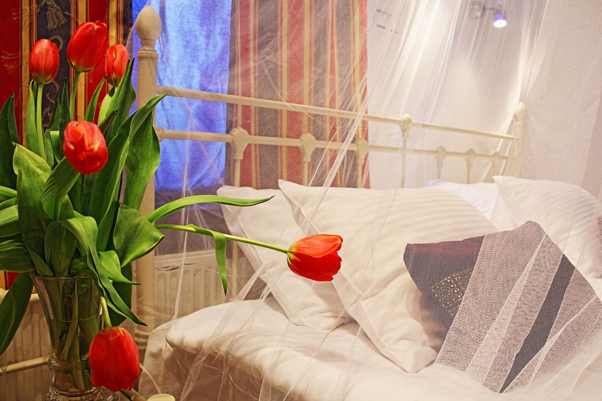 Nb Hotel With Free Parking Riga Exterior foto